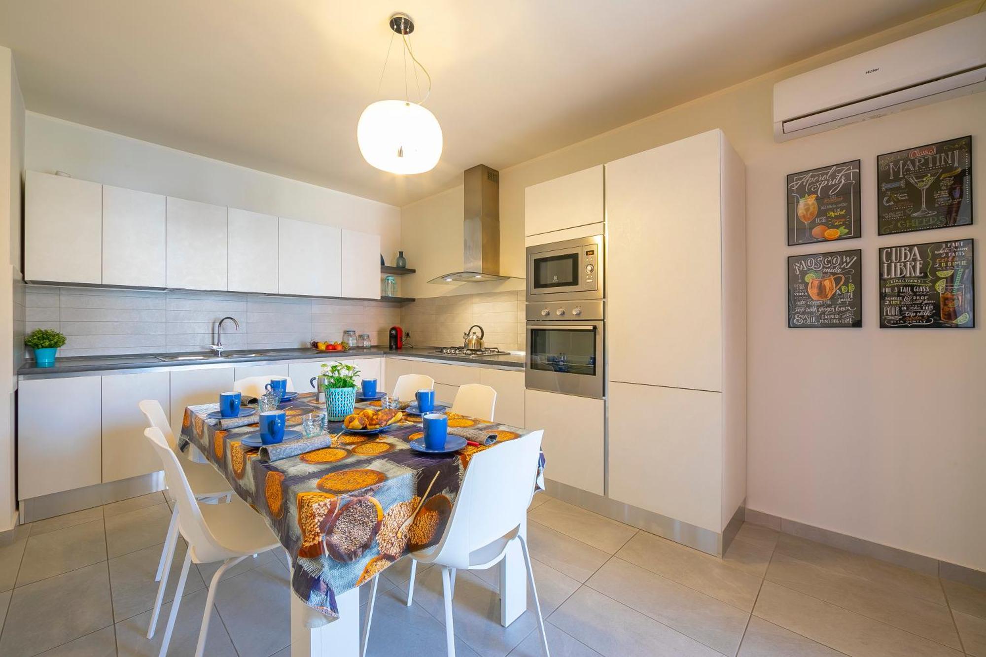 Casa Del Faro - Happy Rentals Пескиера дел Гарда Екстериор снимка